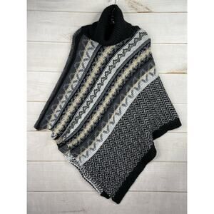 Cocogio Poncho Turtleneck Sweater One Size Cable Knit Wool Alpaca Made in Italy